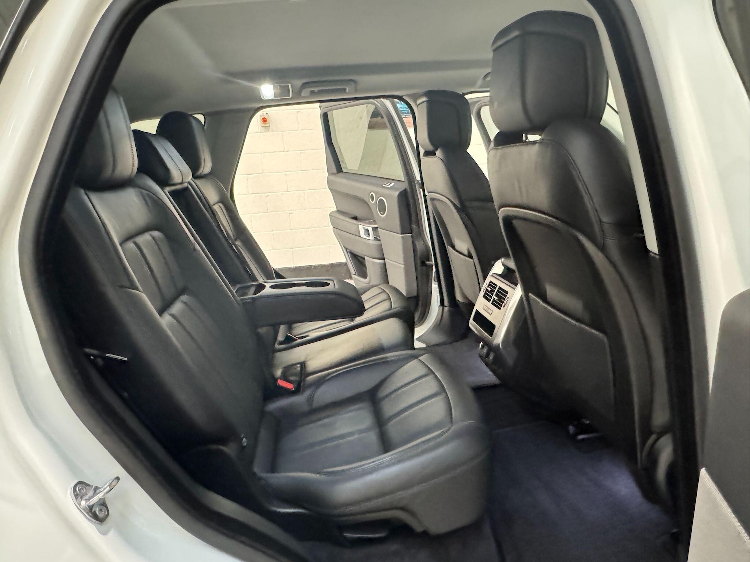 Used Land Rover Range Rover Sport 2018 for sale - 76485244: Photo 46