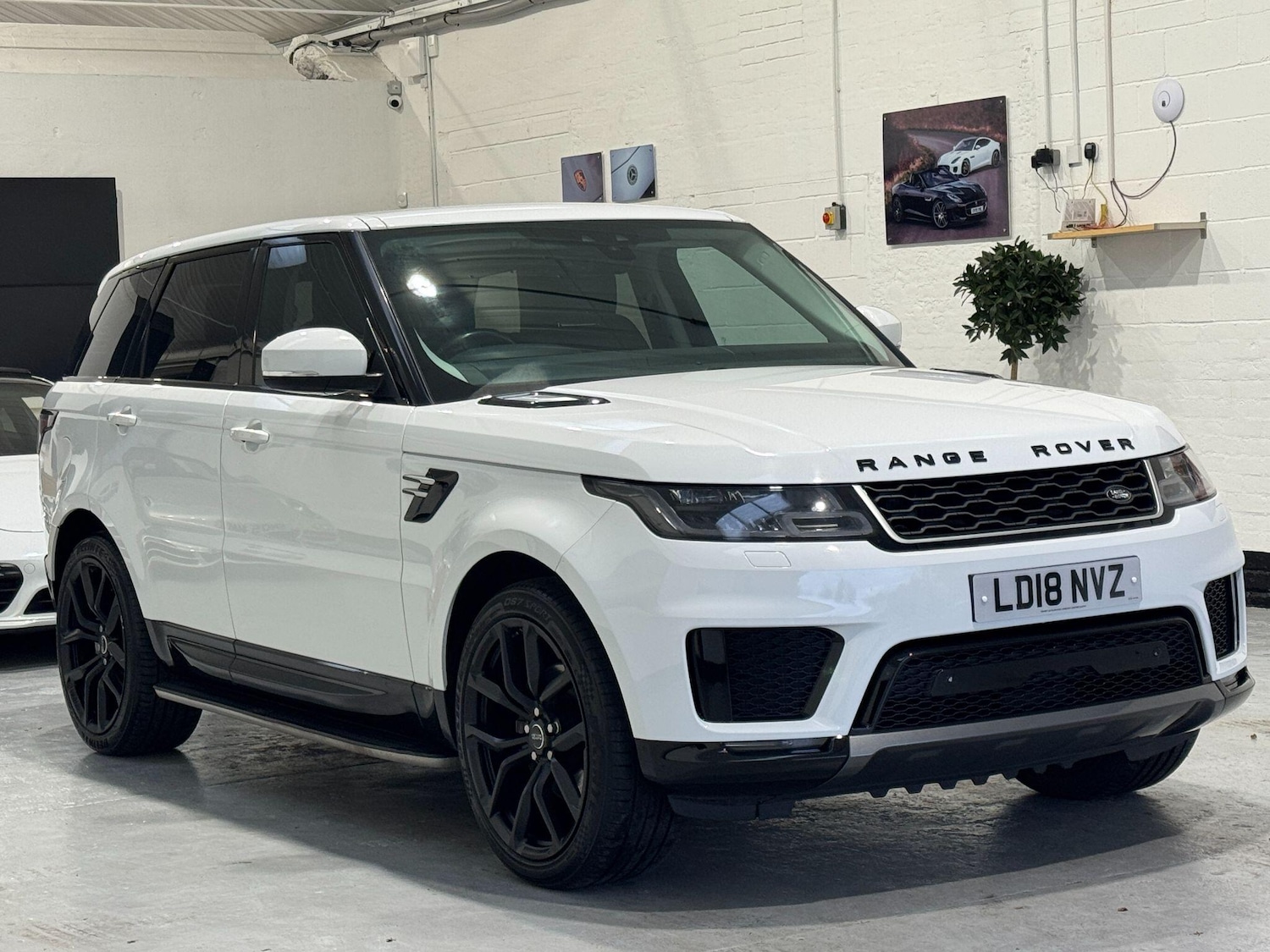 Used Land Rover Range Rover Sport 2018 for sale - 76485244: Photo 7