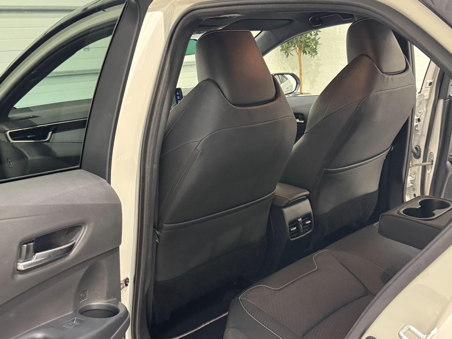 Used Toyota Corolla 2020 for sale - 76886162: Photo 42