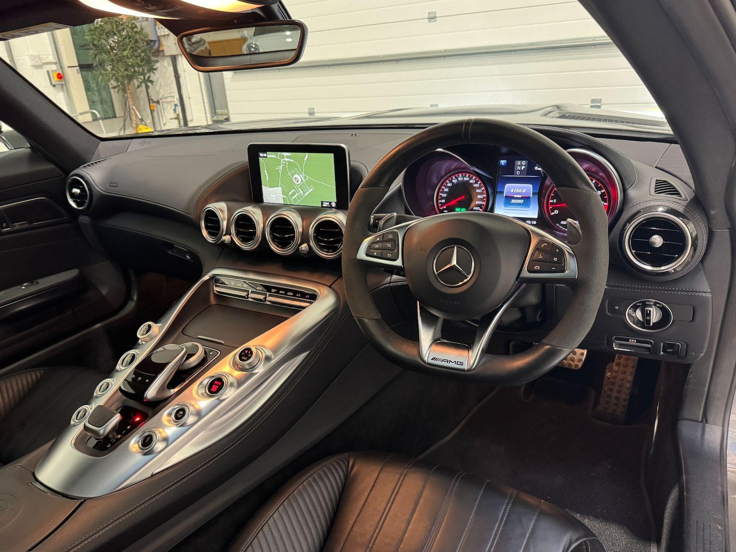 Used Mercedes-Benz AMG GT 2016 for sale - 76456907: Photo 17