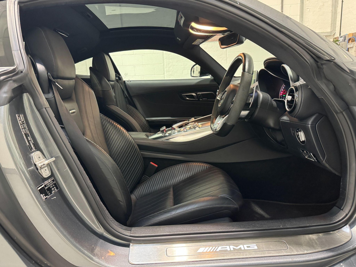 Used Mercedes-Benz AMG GT 2016 for sale - 76456907: Photo 19