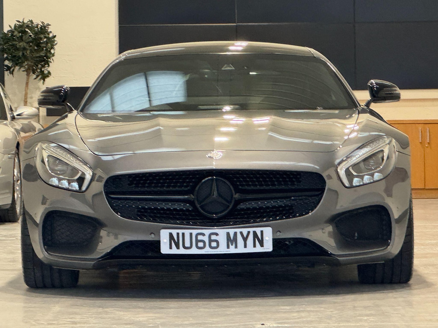 Used Mercedes-Benz AMG GT 2016 for sale - 76456907: Photo 5