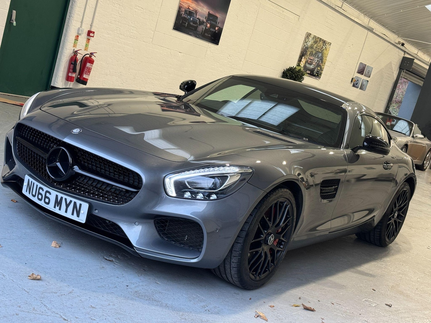 Used Mercedes-Benz AMG GT 2016 for sale - 76456907: Photo 73