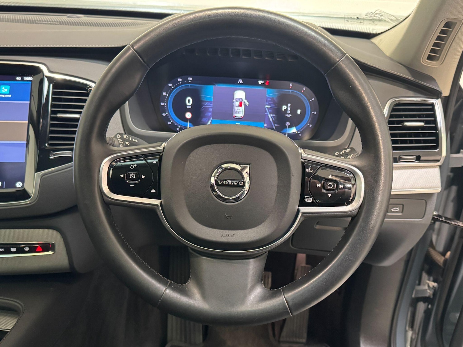 Used Volvo XC90 2022 for sale - 77940670: Photo 28