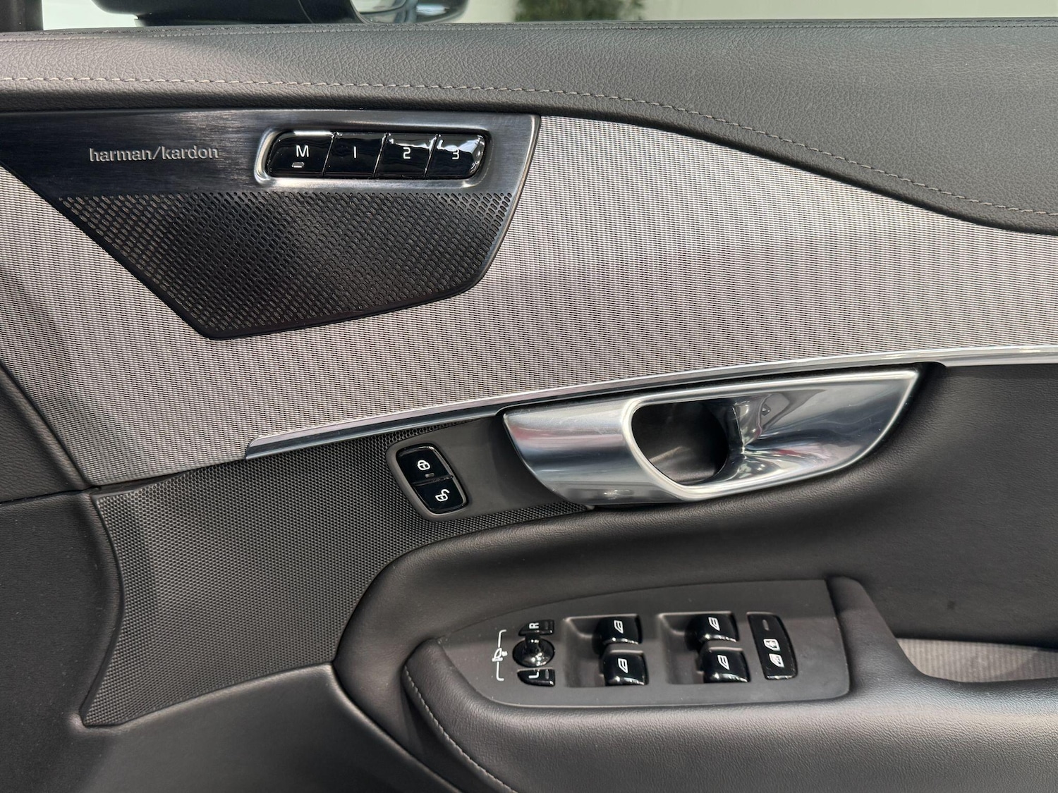 Used Volvo XC90 2022 for sale - 77940670: Photo 40