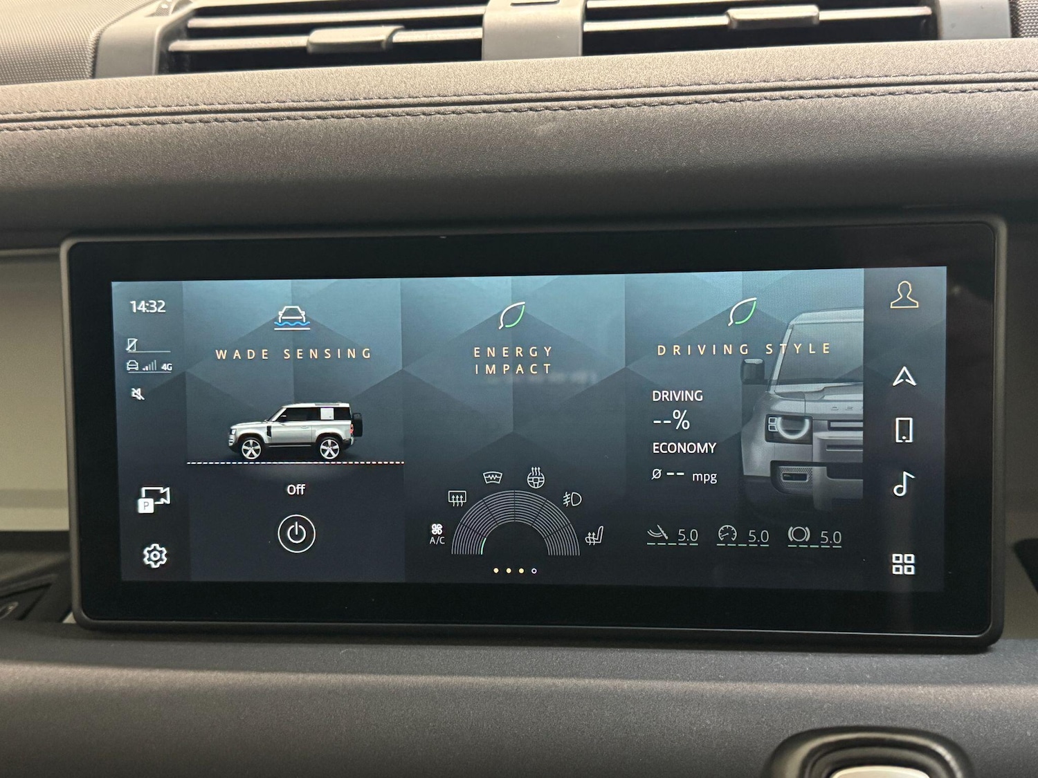 Used Land Rover Defender 2023 for sale - 77229519: Photo 38