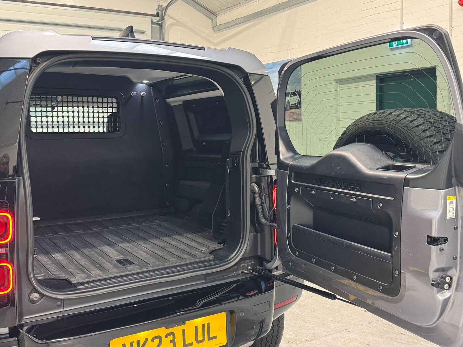 Used Land Rover Defender 2023 for sale - 77229519: Photo 53