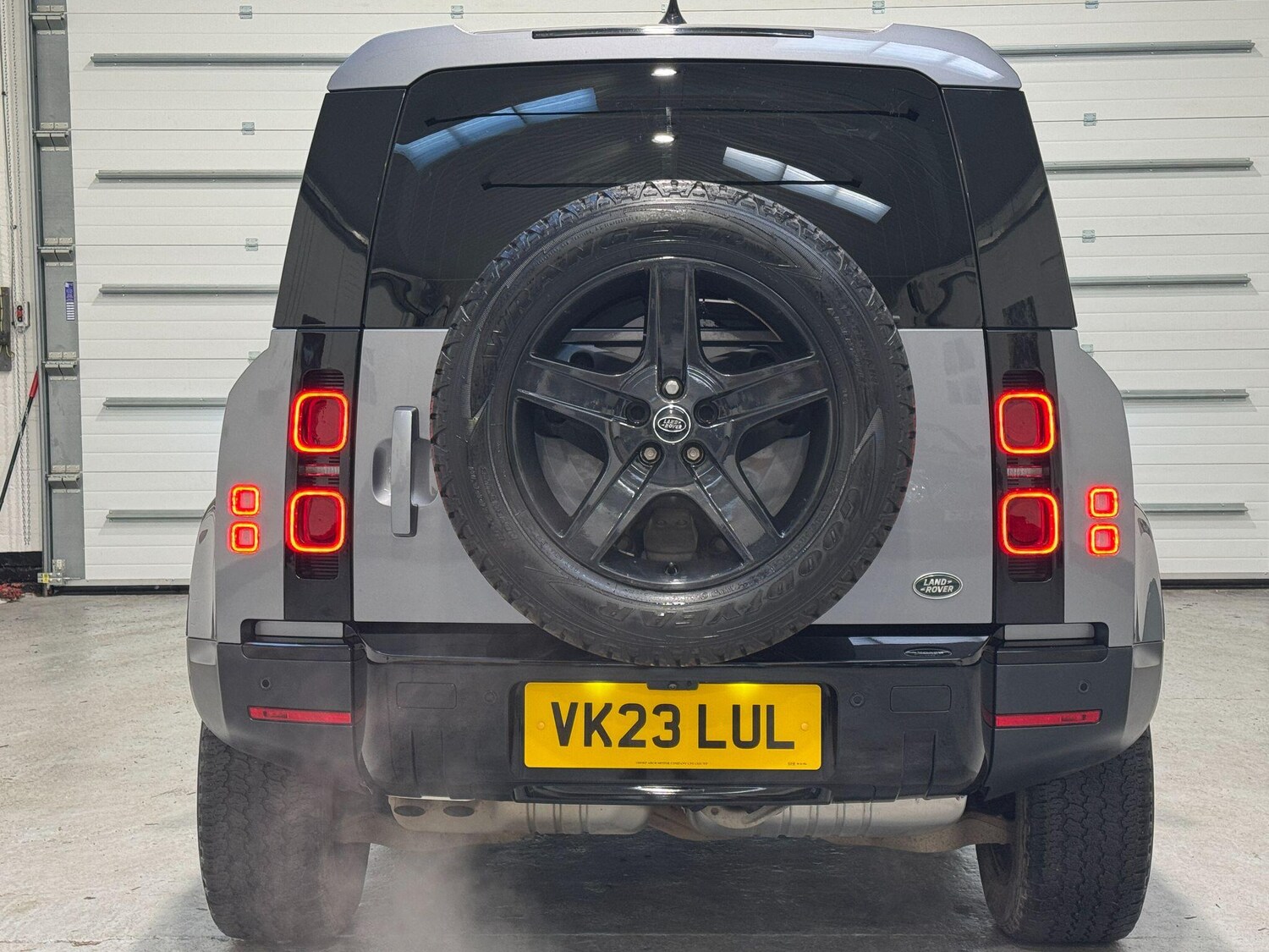Used Land Rover Defender 2023 for sale - 77229519: Photo 71