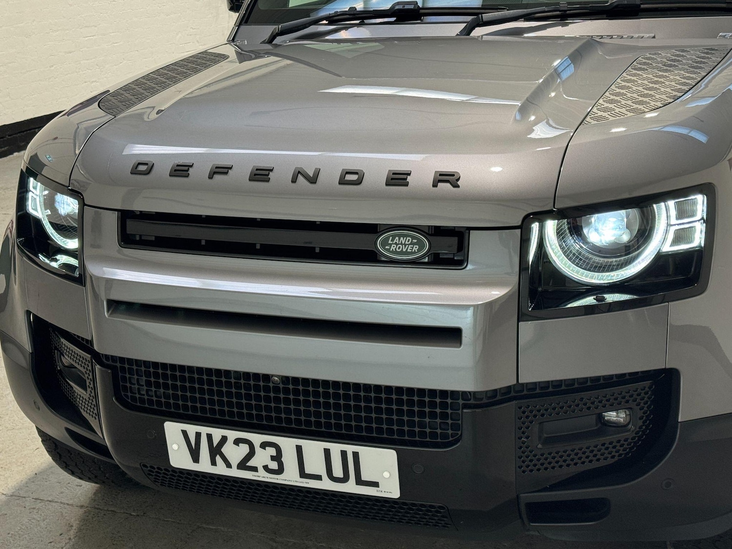 Used Land Rover Defender 2023 for sale - 77229519: Photo 72