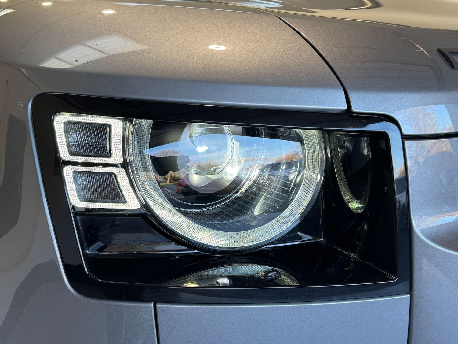 Used Land Rover Defender 2023 for sale - 77229519: Photo 74