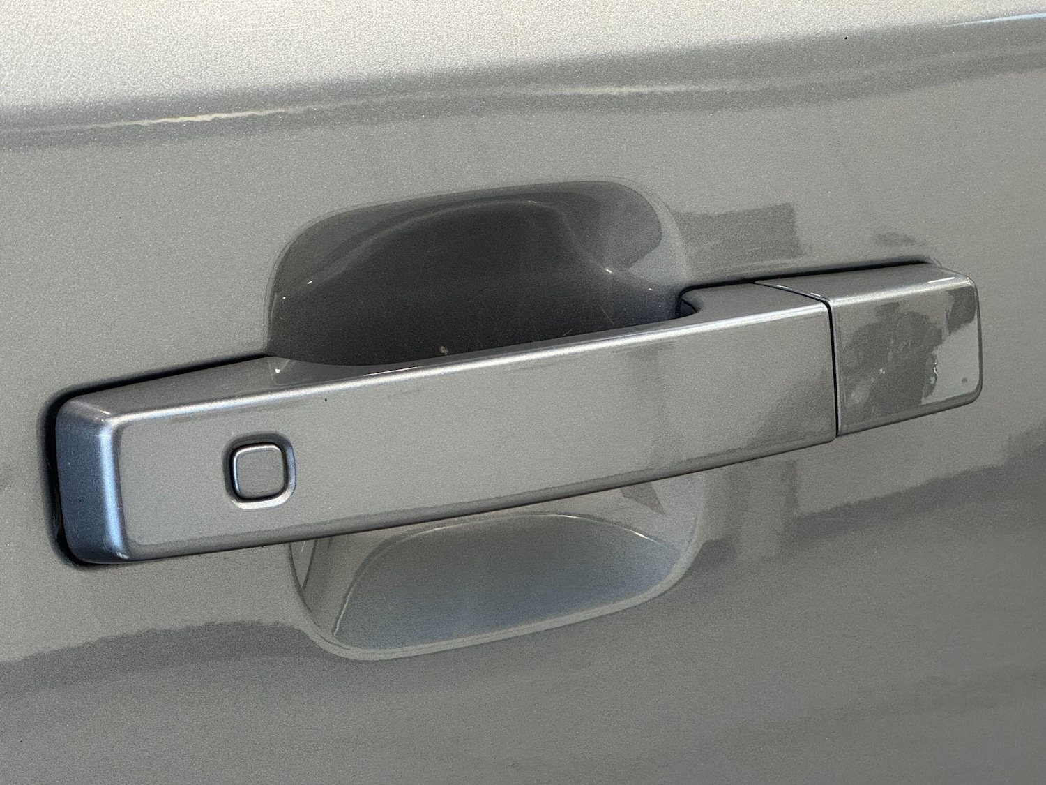 Used Land Rover Defender 2023 for sale - 77229519: Photo 76