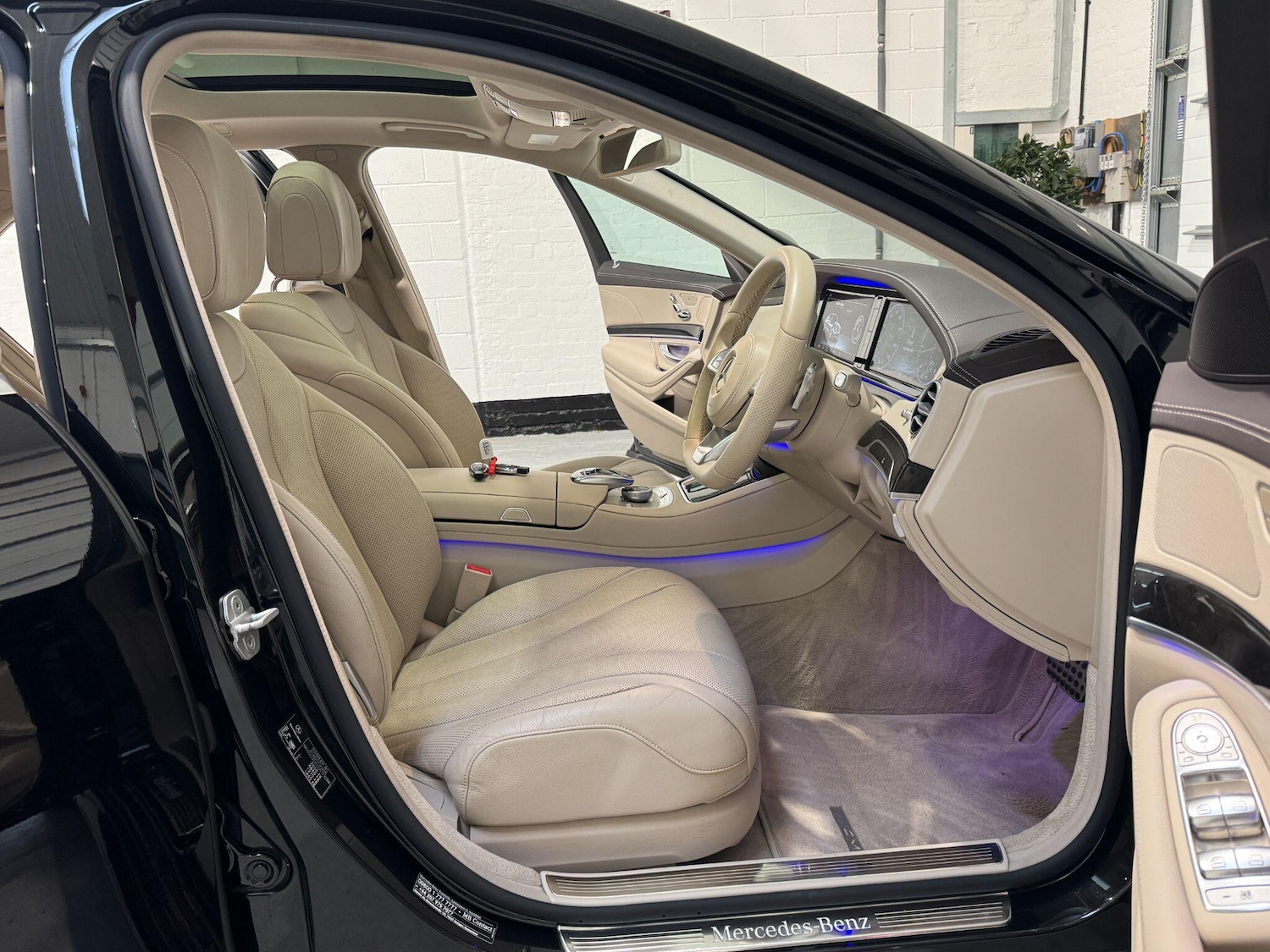Used Mercedes-Benz S Class 2015 for sale - 76327342: Photo 19