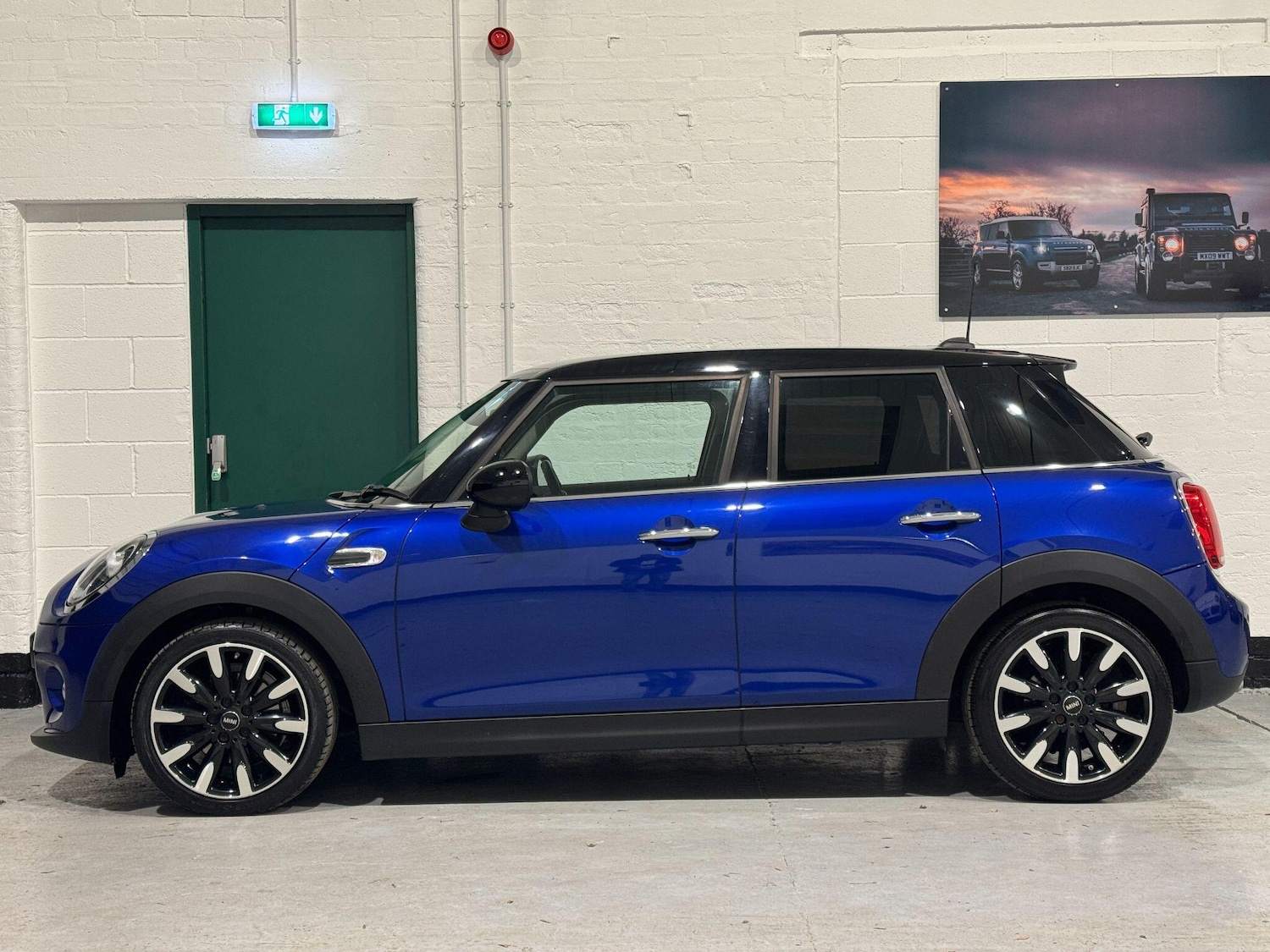 Used MINI Hatch 2018 for sale - 77015647: Photo 10