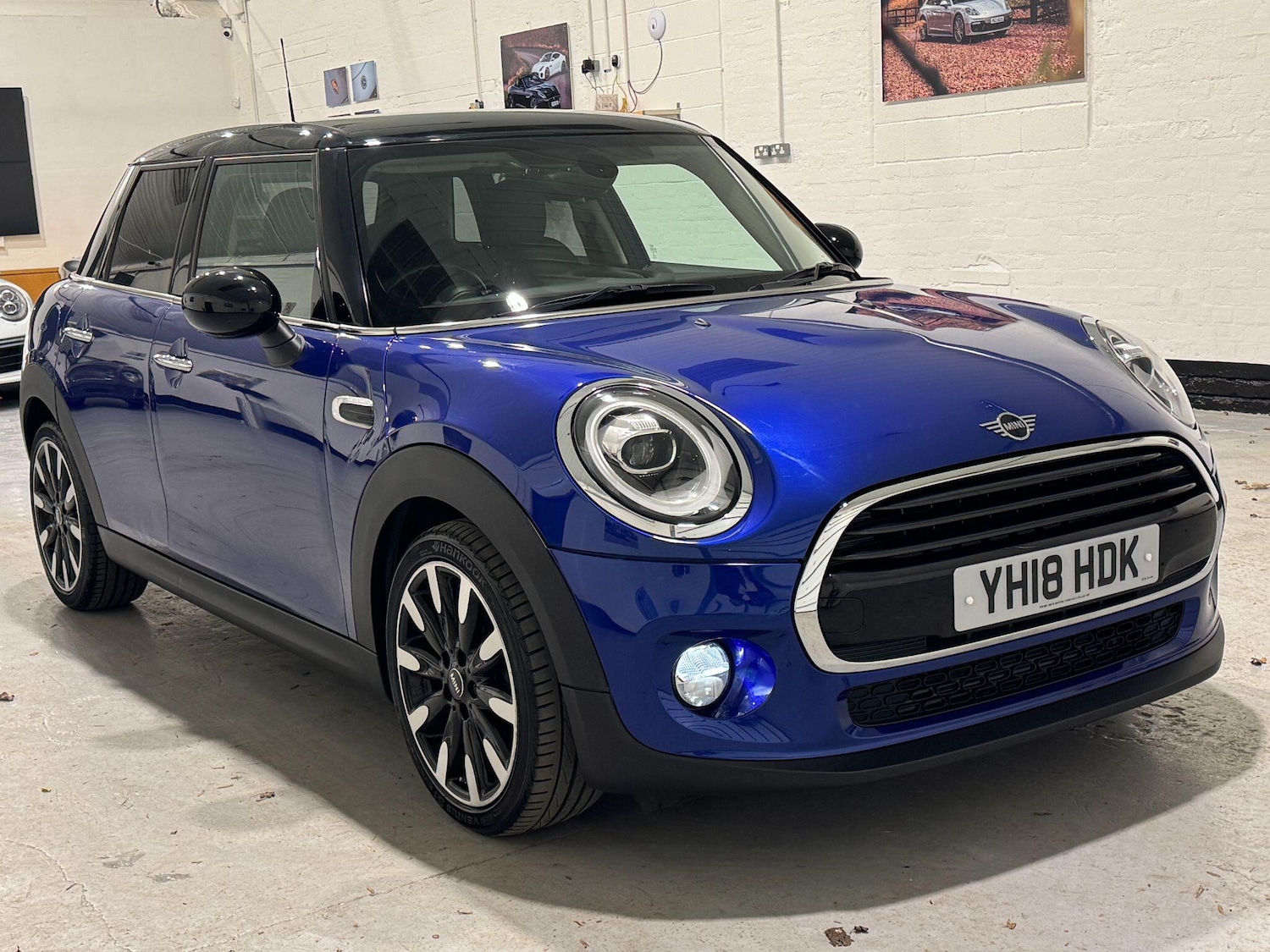 Used MINI Hatch 2018 for sale - 77015647: Photo 28