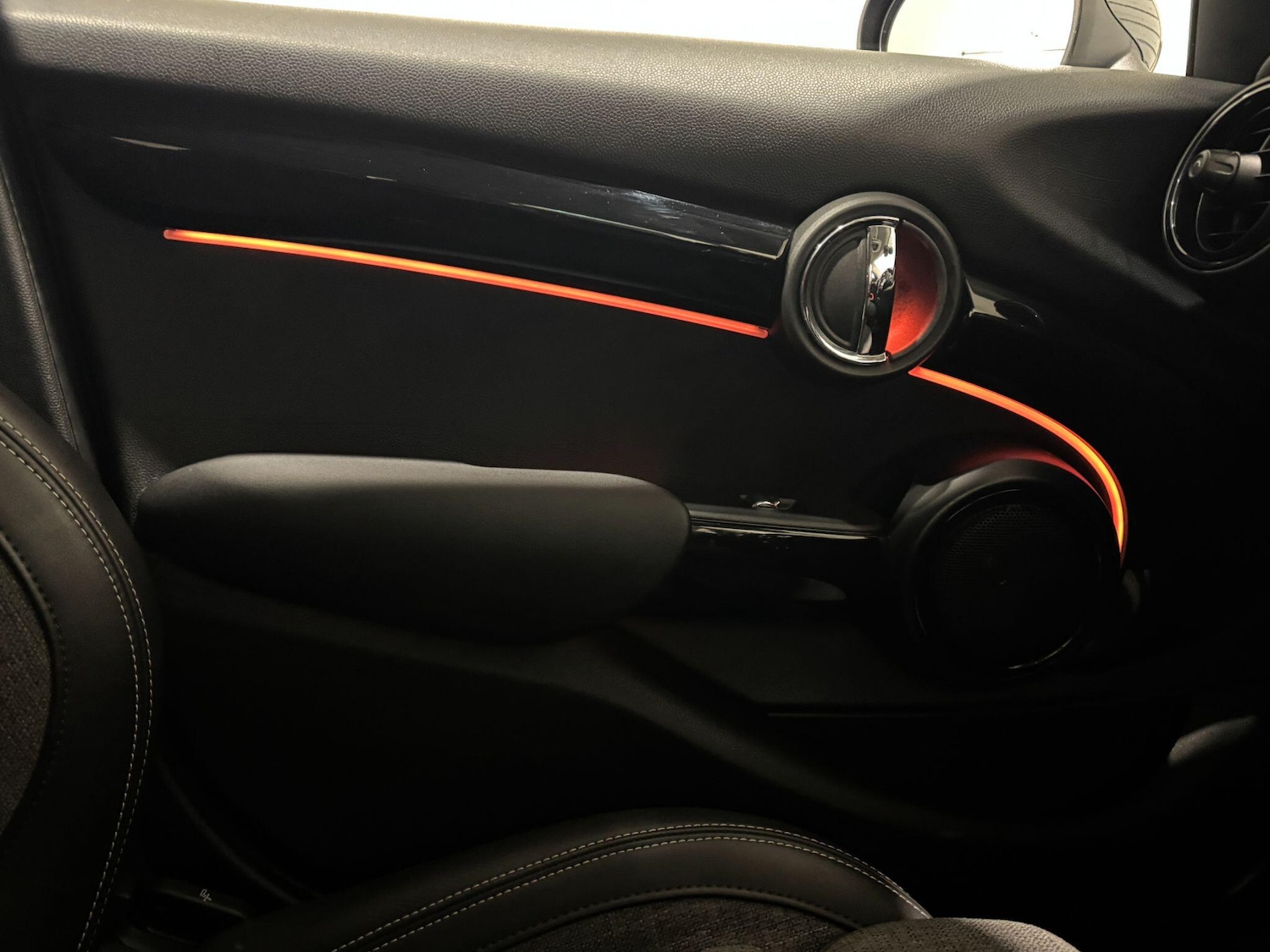 Used MINI Hatch 2018 for sale - 77015647: Photo 54