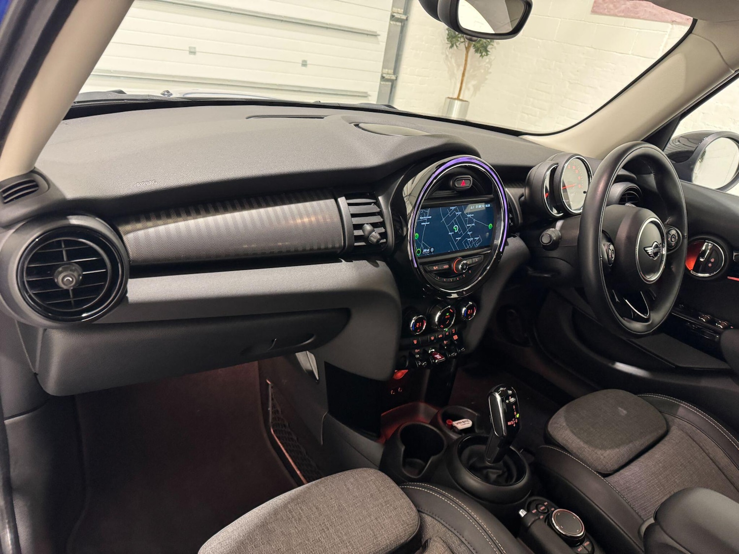 Used MINI Hatch 2018 for sale - 77015647: Photo 62