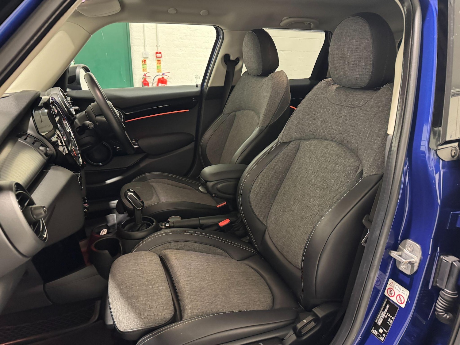 Used MINI Hatch 2018 for sale - 77015647: Photo 65