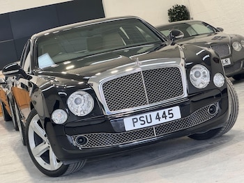 (60) - 6.75 V8 Auto Euro 5 4dr