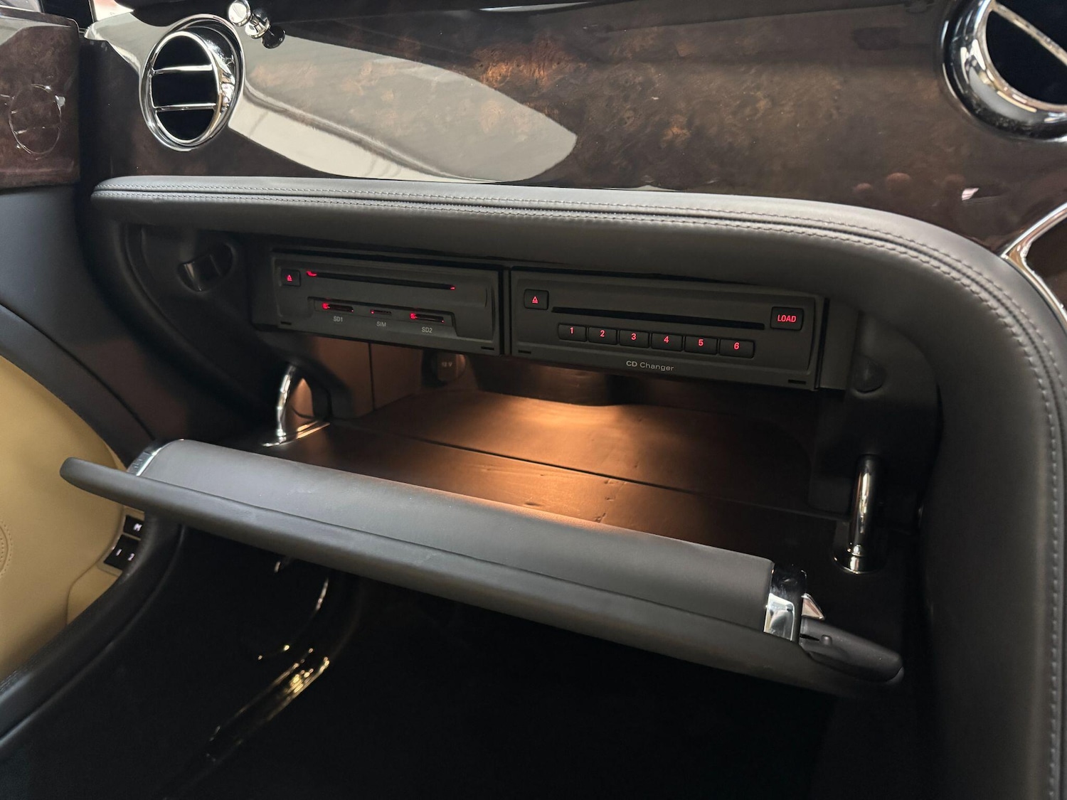 Used Bentley Mulsanne 2010 for sale - 77598630: Photo 48