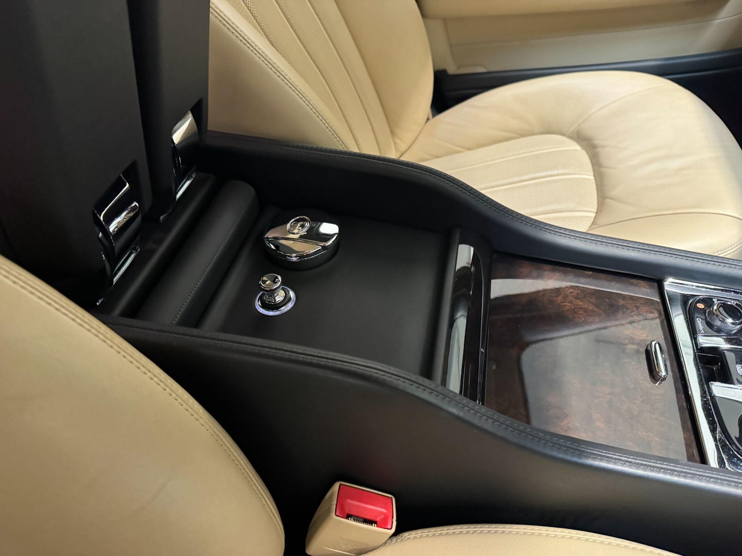 Used Bentley Mulsanne 2010 for sale - 77598630: Photo 52