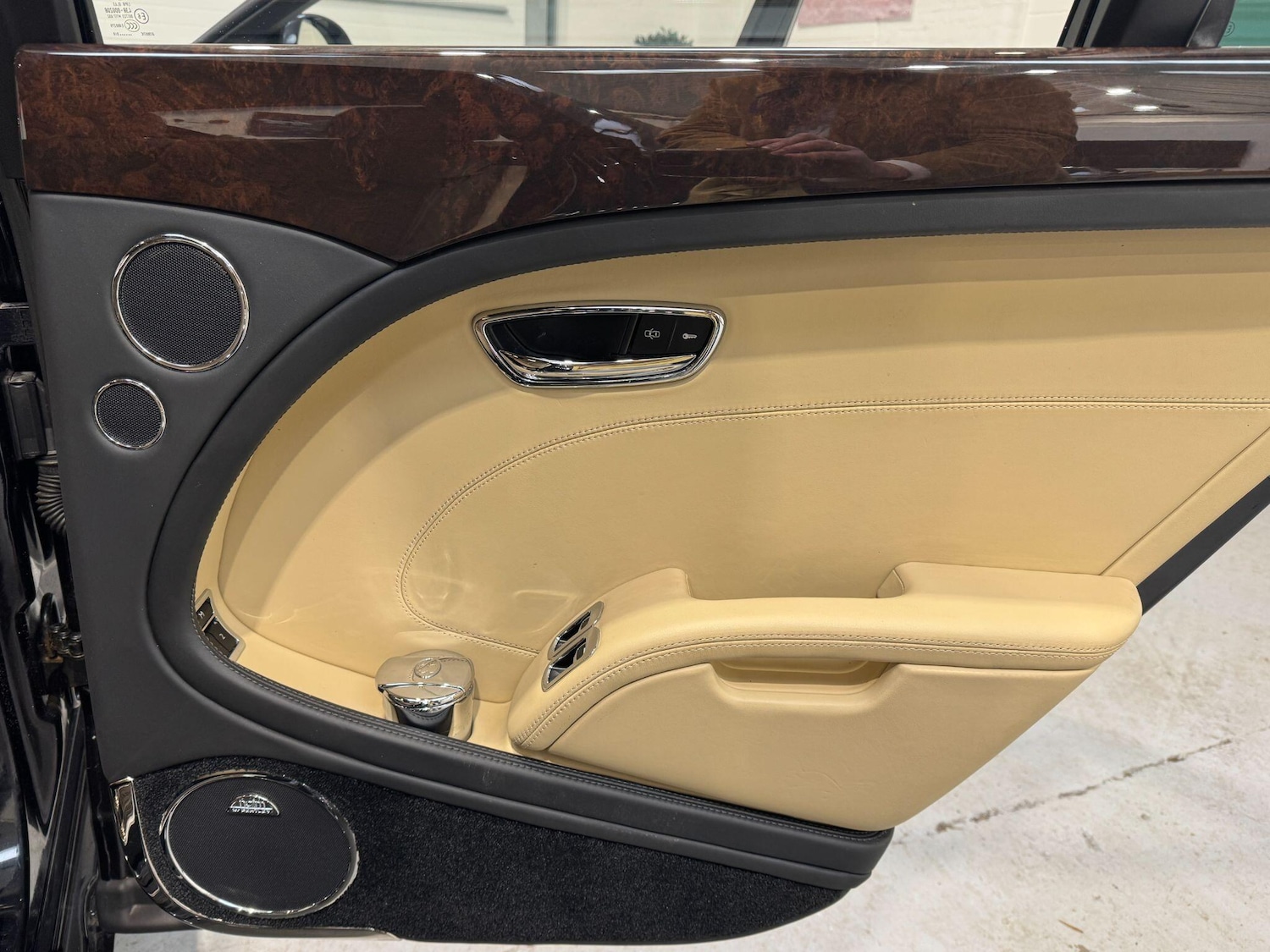 Used Bentley Mulsanne 2010 for sale - 77598630: Photo 58