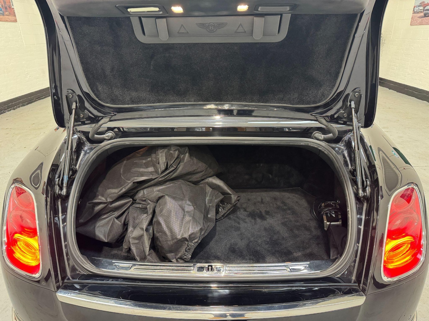 Used Bentley Mulsanne 2010 for sale - 77598630: Photo 88