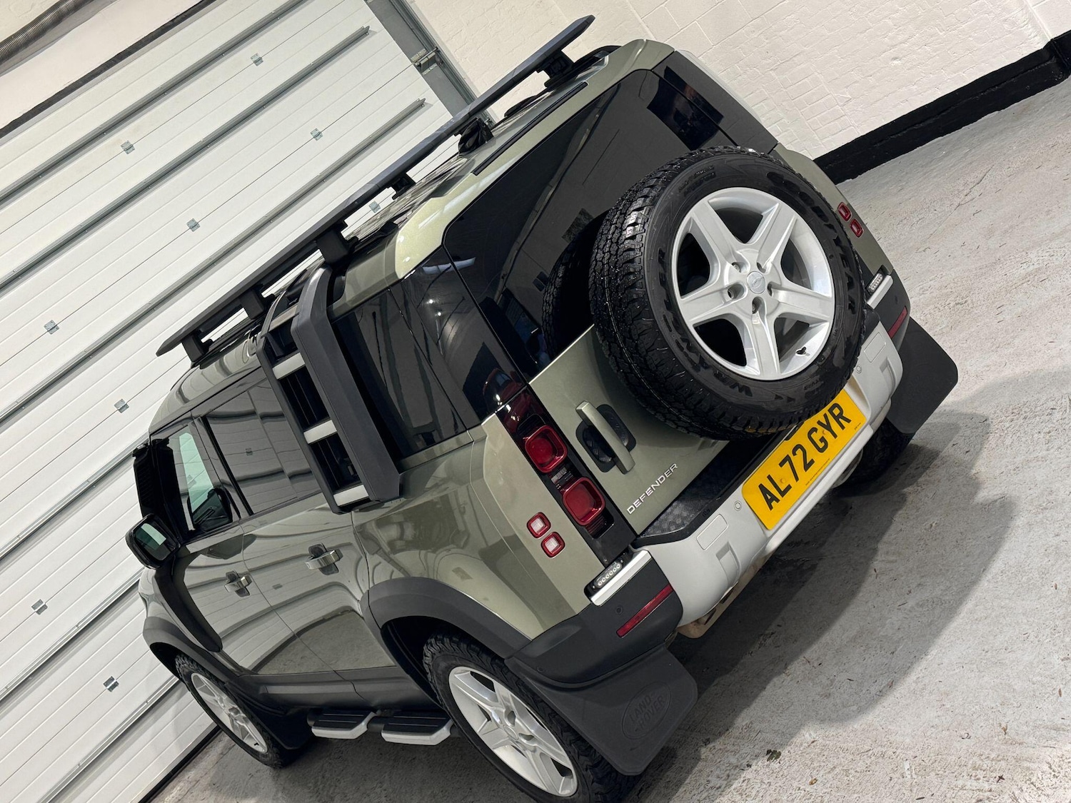 Used Land Rover Defender 110 2022 for sale - 77497533: Photo 37