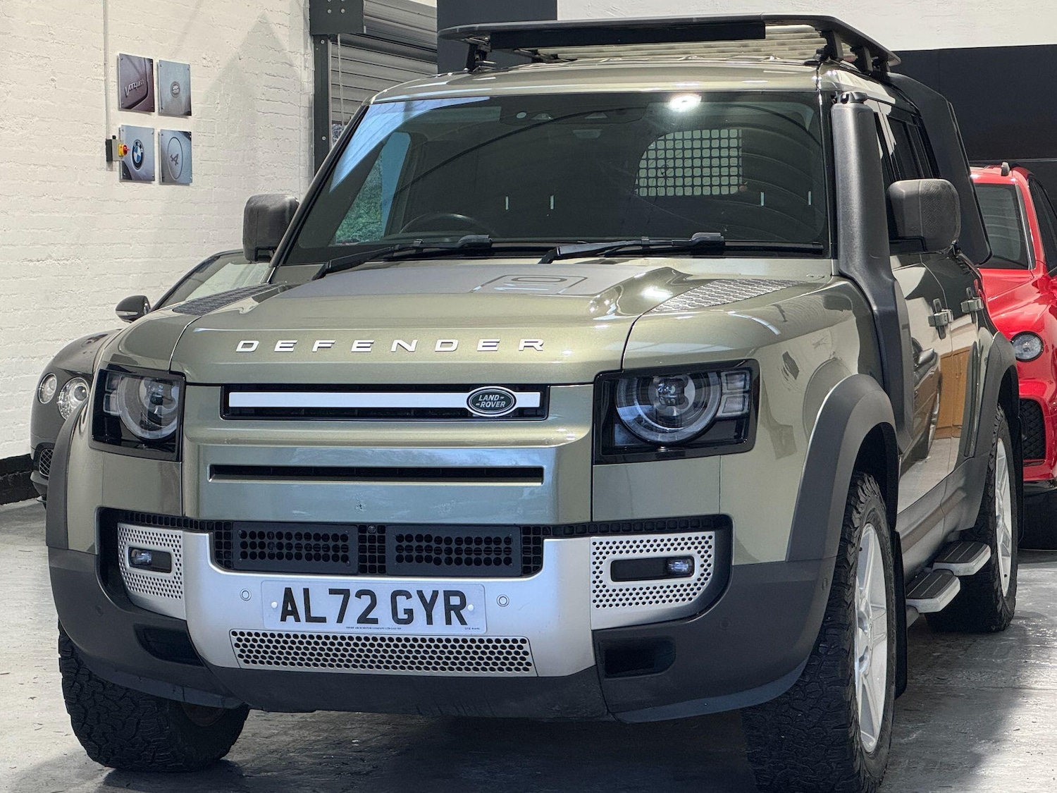 Used Land Rover Defender 110 2022 for sale - 77497533: Photo 4