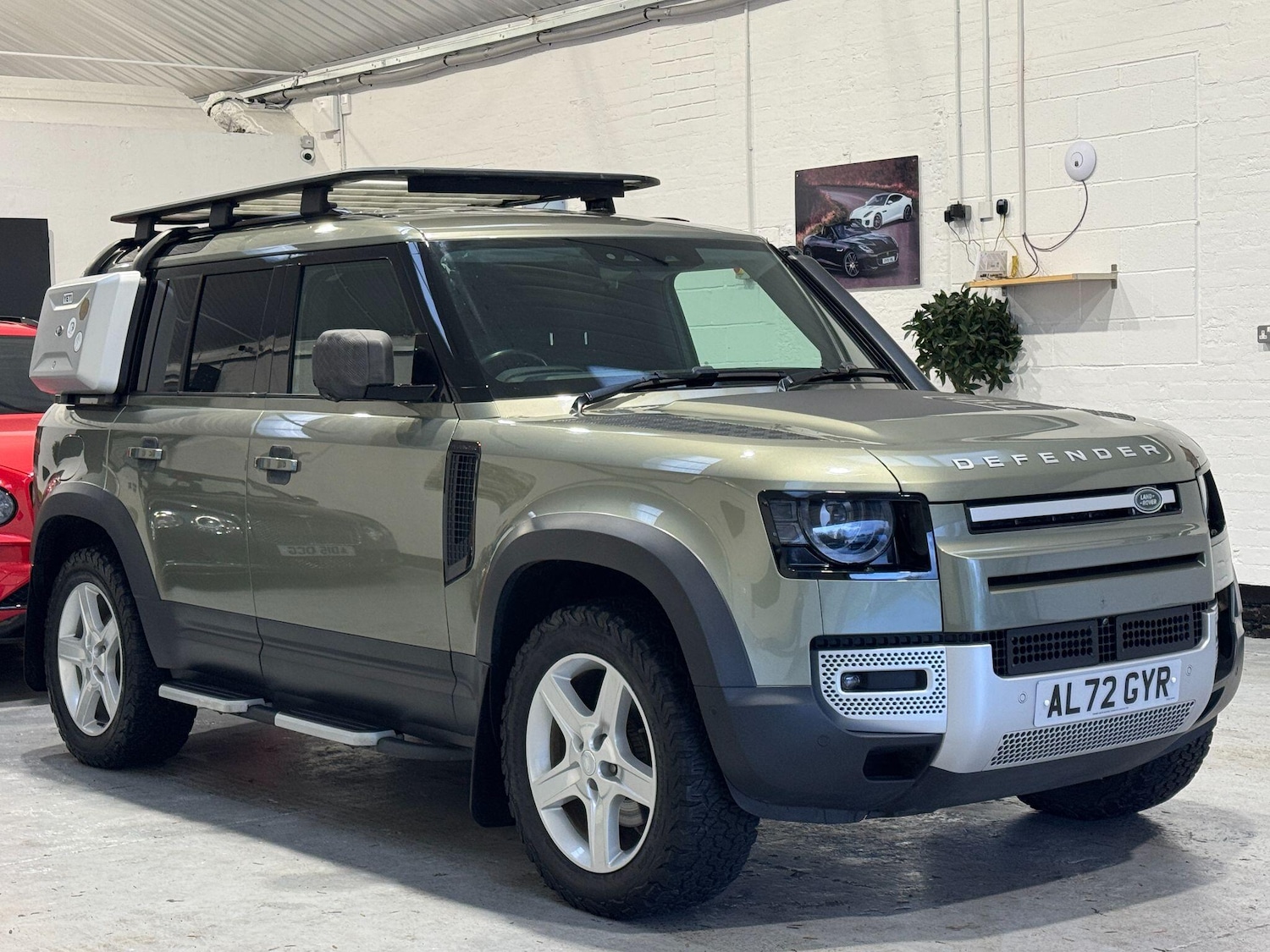 Used Land Rover Defender 110 2022 for sale - 77497533: Photo 7