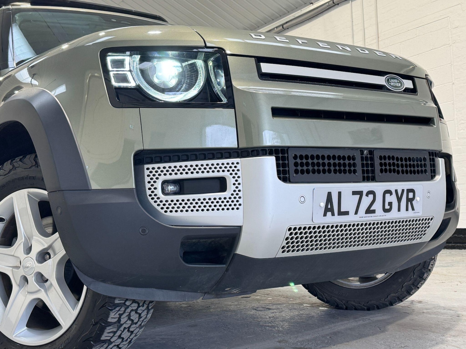 Used Land Rover Defender 110 2022 for sale - 77497533: Photo 96