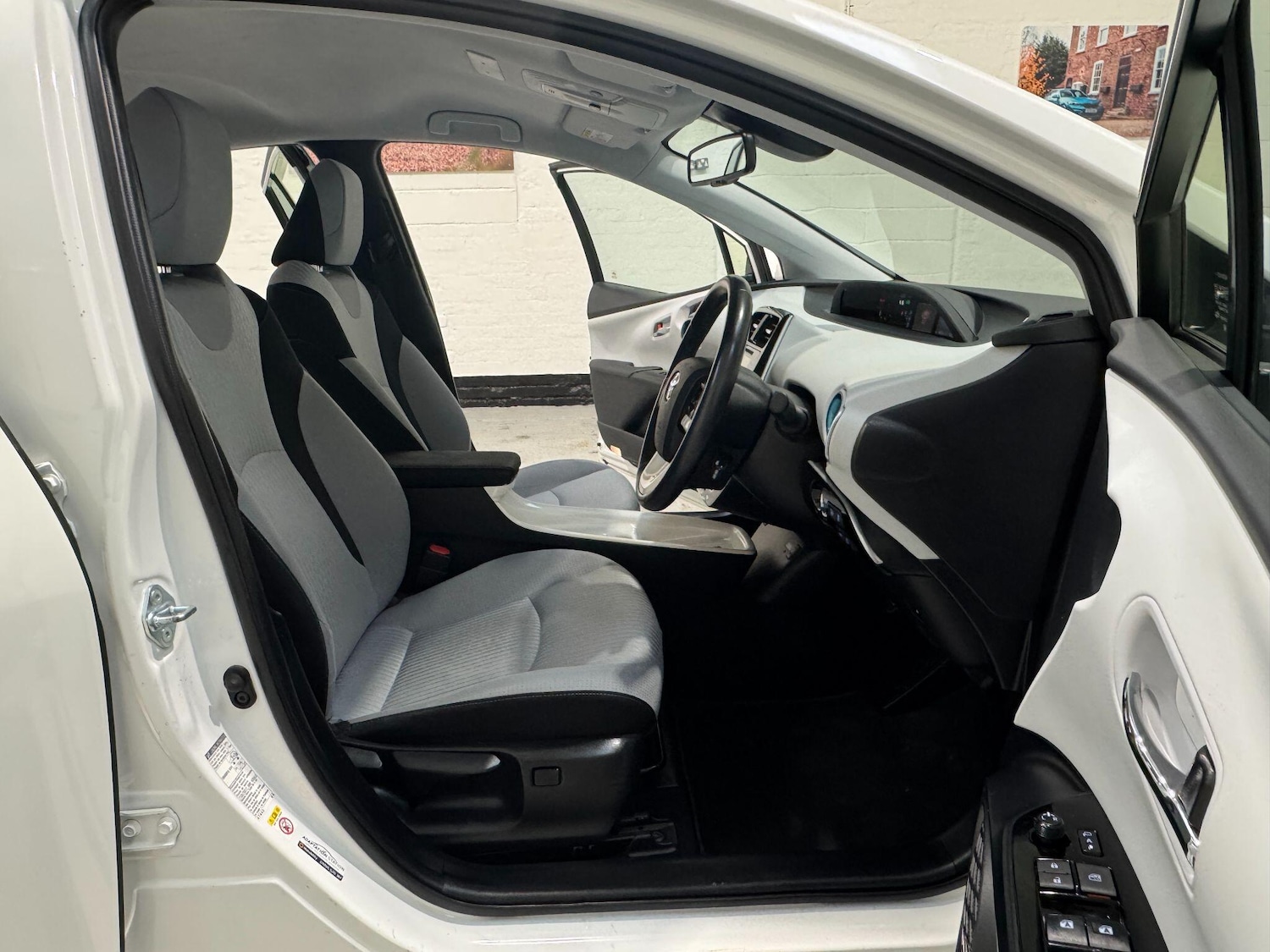 Used Toyota Prius for sale - 77784204: Photo 18