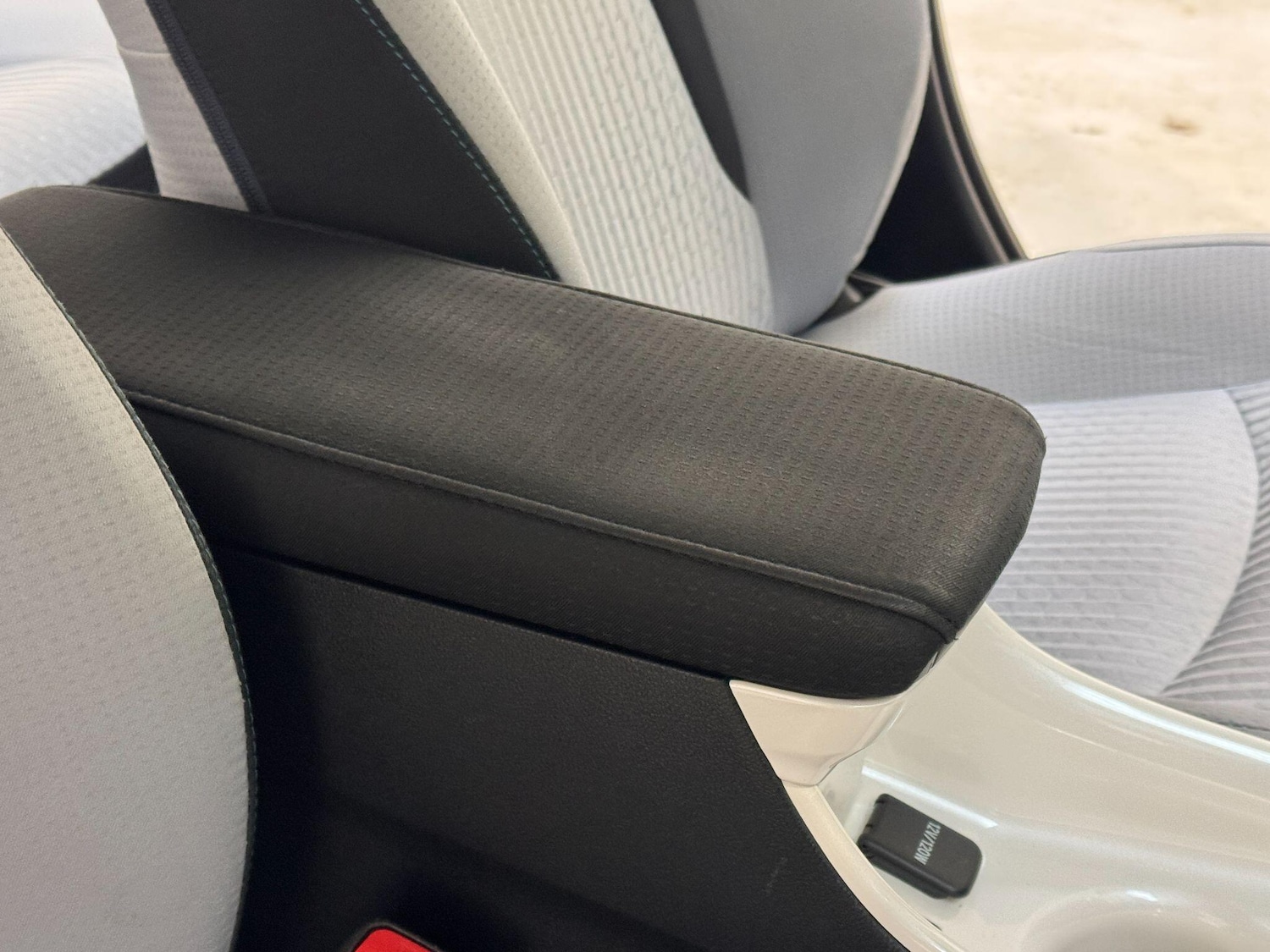 Used Toyota Prius for sale - 77784204: Photo 35