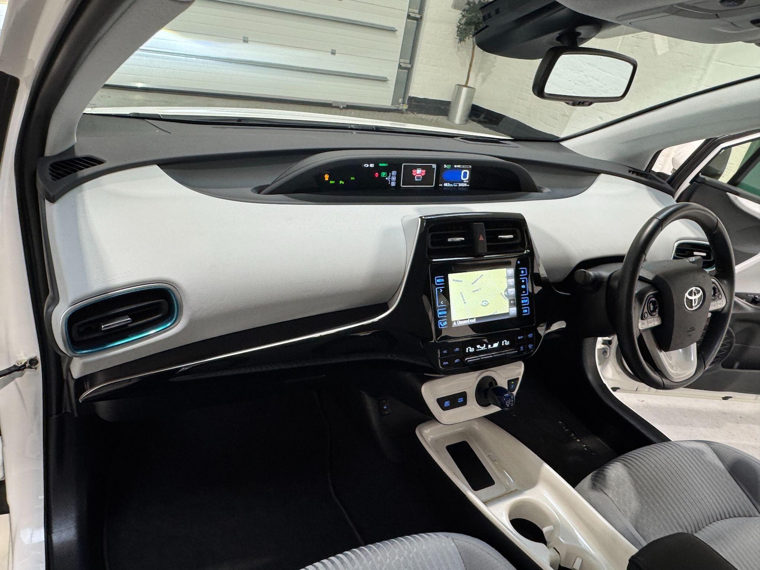 Used Toyota Prius for sale - 77784204: Photo 48