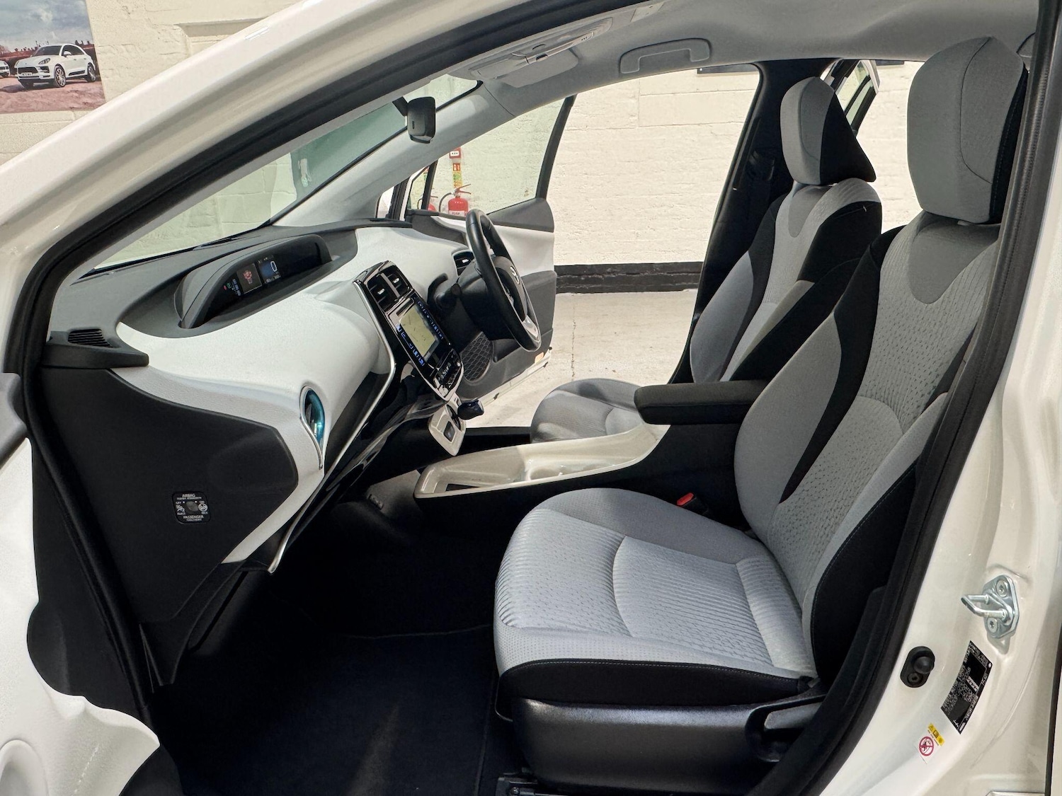 Used Toyota Prius for sale - 77784204: Photo 50