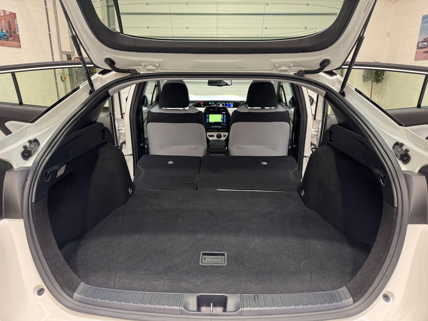 Used Toyota Prius for sale - 77784204: Photo 58