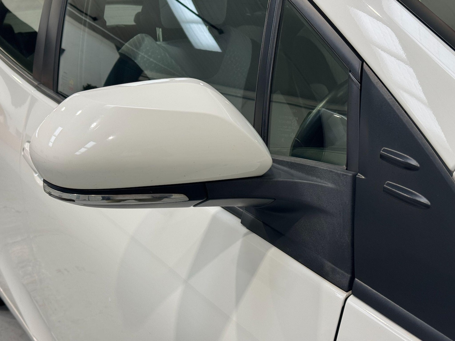 Used Toyota Prius for sale - 77784204: Photo 69