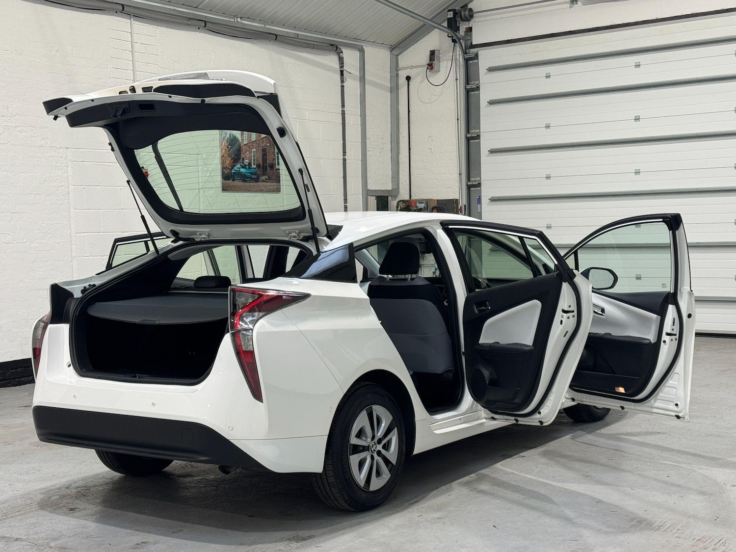 Used Toyota Prius for sale - 77784204: Photo 98