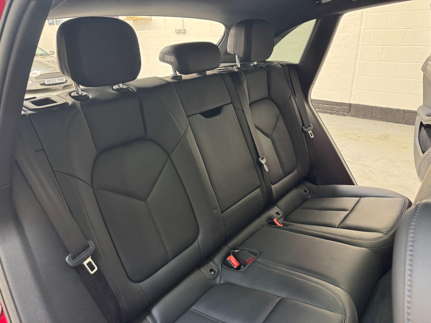 Used Porsche Macan 2020 for sale - 76071474: Photo 16