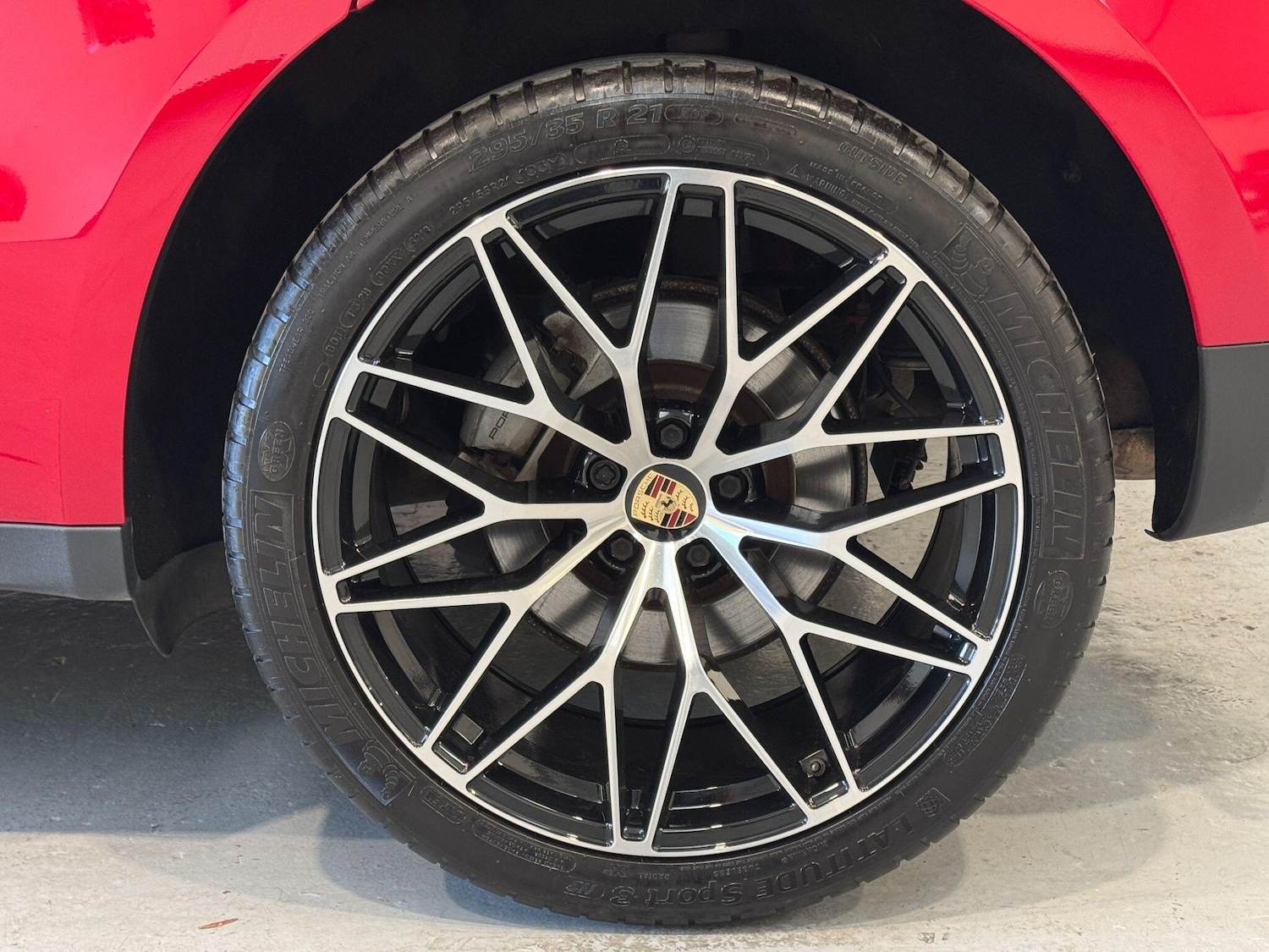 Used Porsche Macan 2020 for sale - 76071474: Photo 21