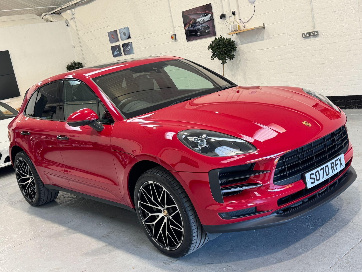 Used Porsche Macan 2020 for sale - 76071474: Photo 70