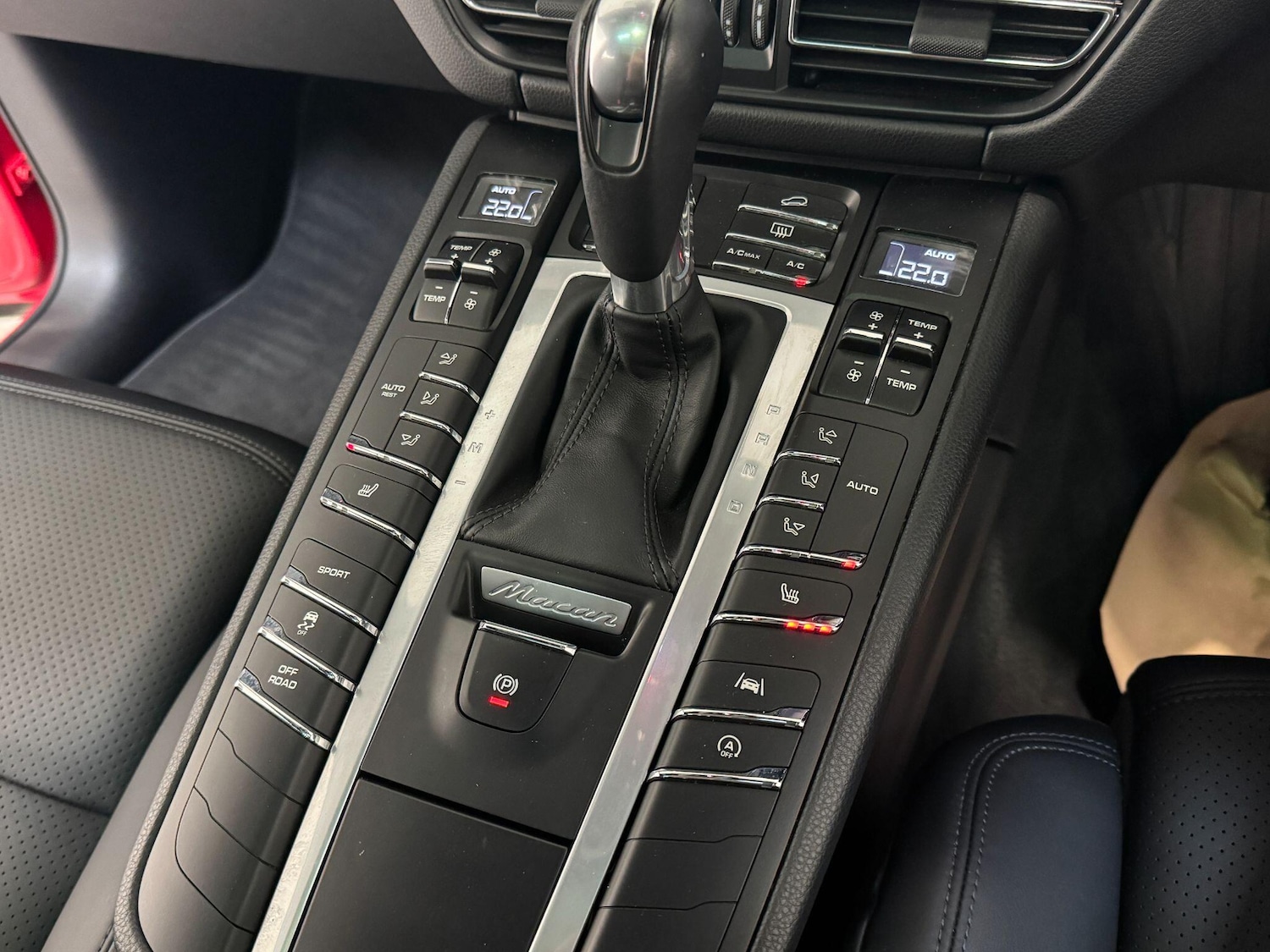 Used Porsche Macan 2020 for sale - 76071474: Photo 81