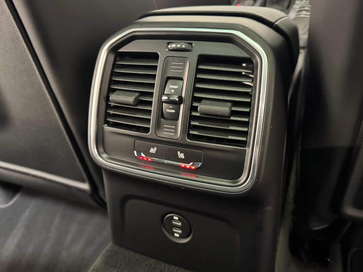 Used Porsche Macan 2020 for sale - 76071474: Photo 82