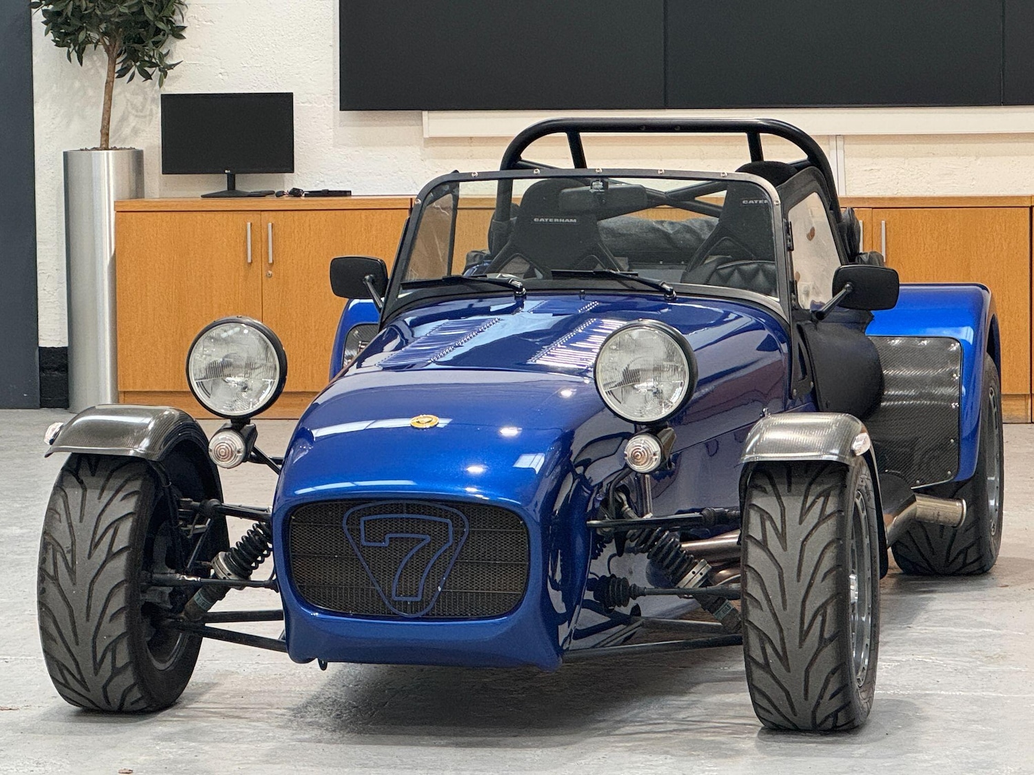 Used Caterham Seven 2005 for sale - 78115546: Photo 4