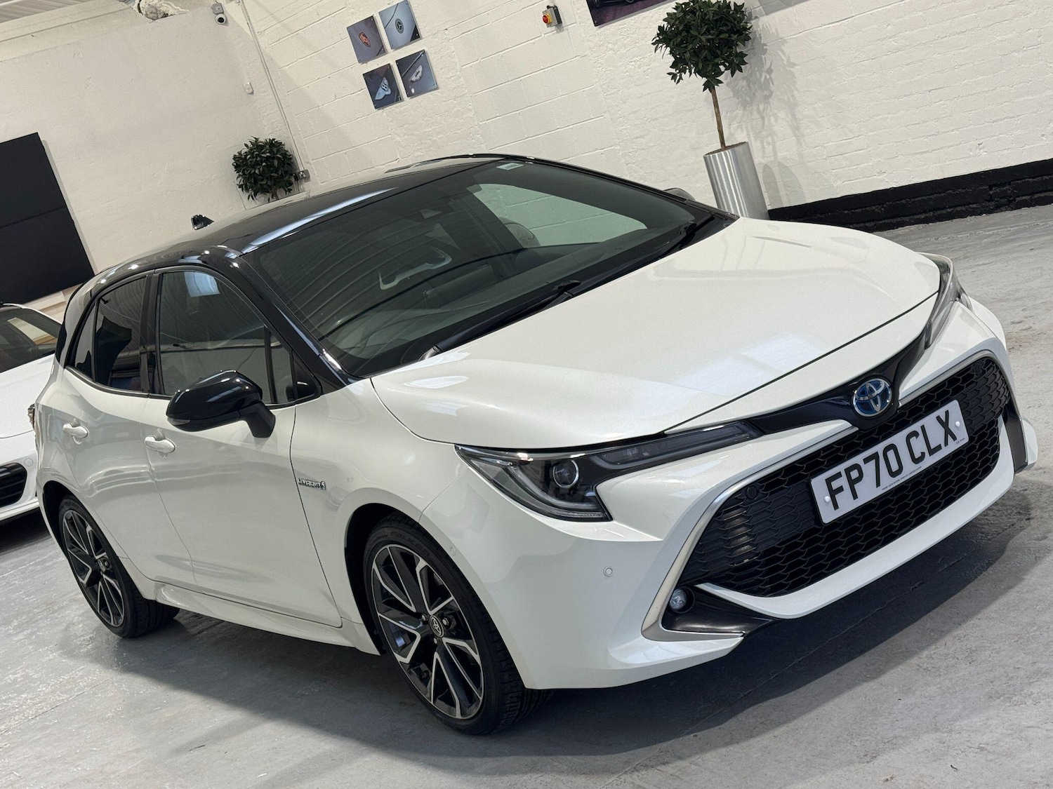 Used Toyota Corolla 2020 for sale - 76457852: Photo 66
