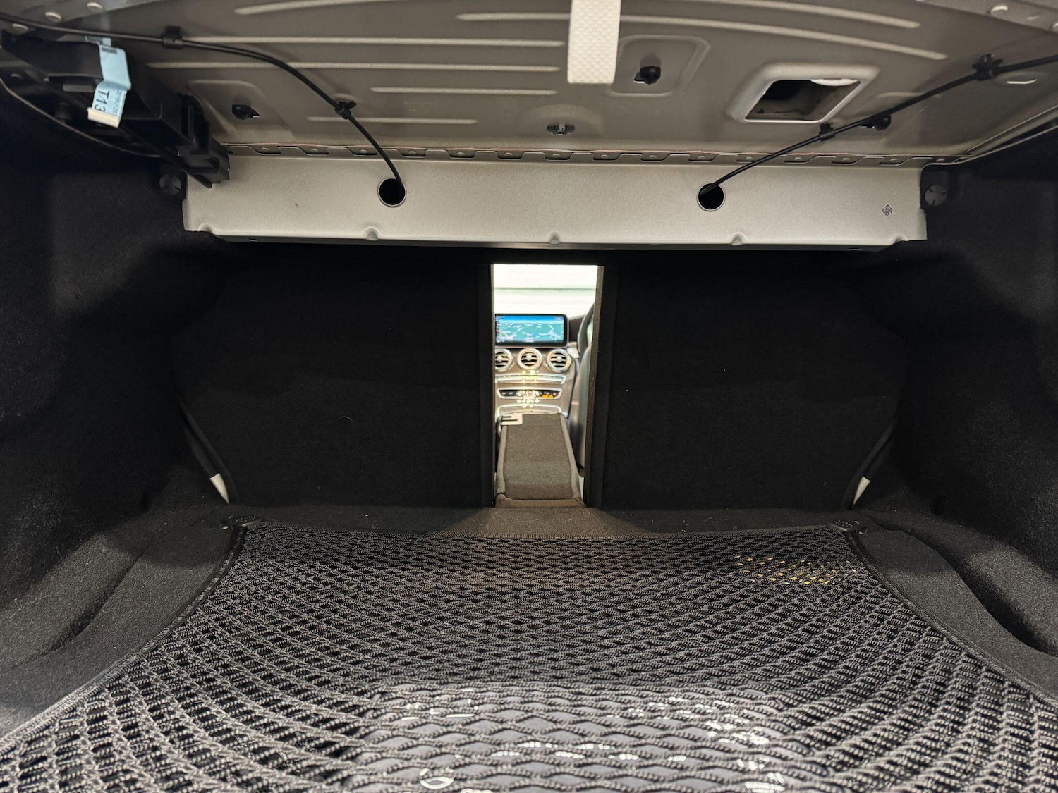 Used Mercedes-Benz C Class 2019 for sale - 77359308: Photo 67