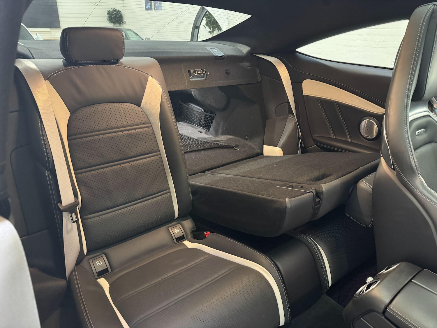 Used Mercedes-Benz C Class 2019 for sale - 77359308: Photo 72