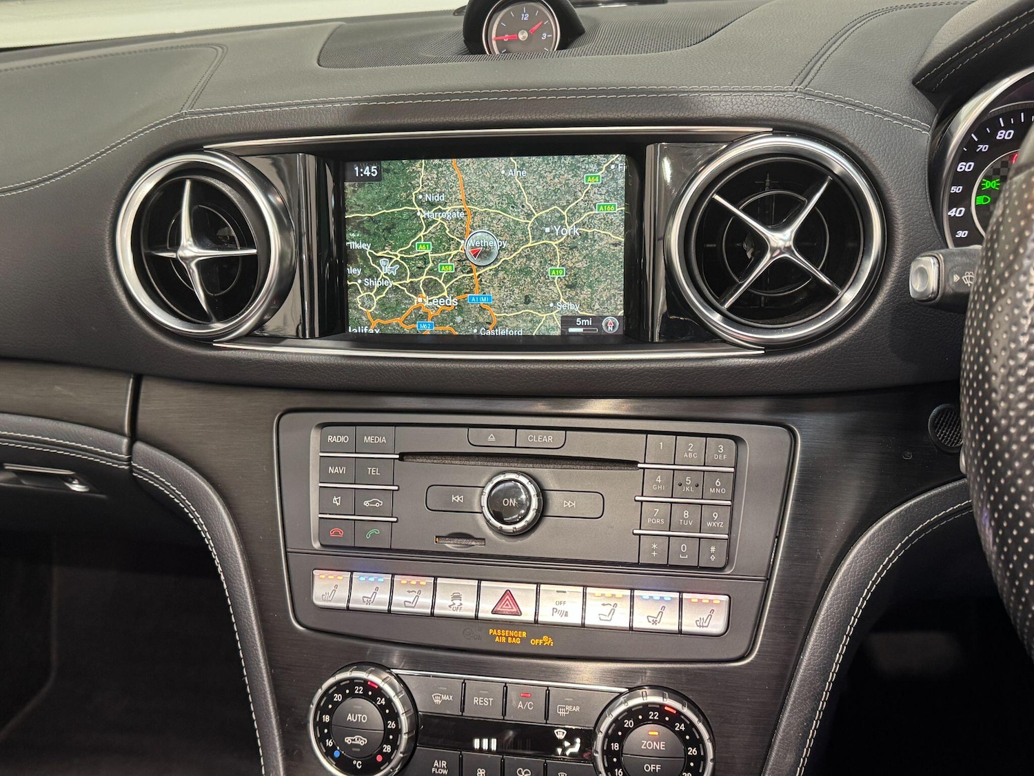 Used Mercedes-Benz SL 2017 for sale - 76715490: Photo 21