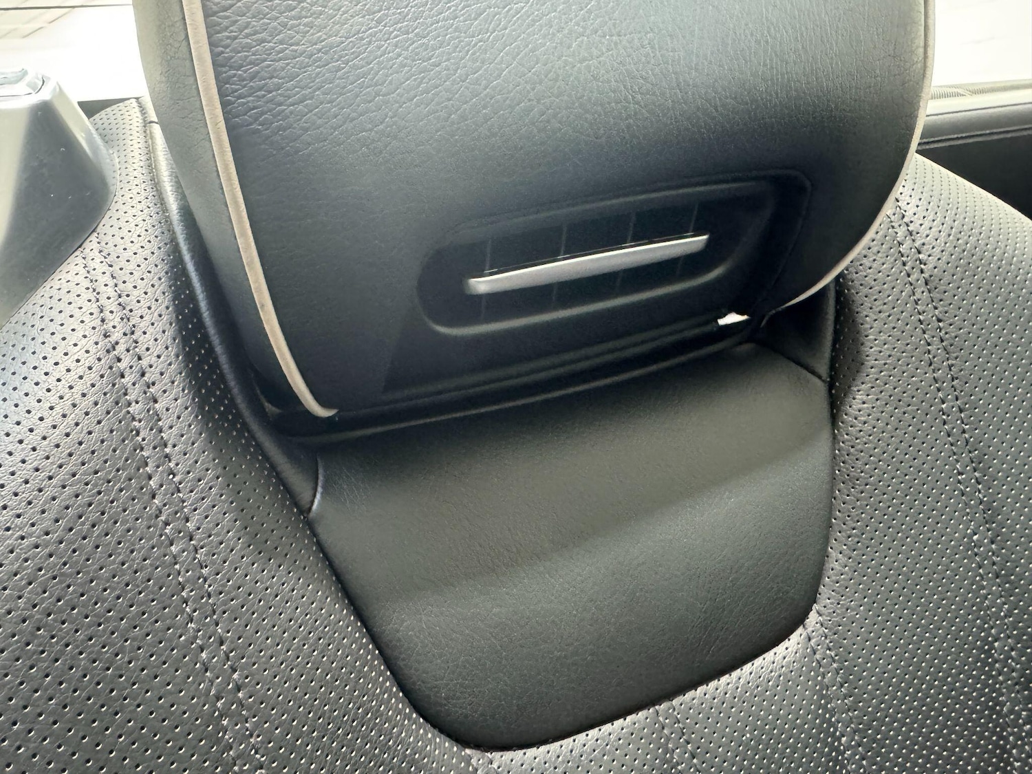 Used Mercedes-Benz SL 2017 for sale - 76715490: Photo 23