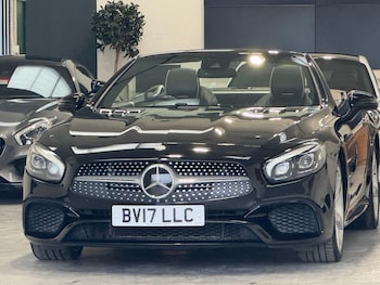 Used Mercedes-Benz SL 2017 for sale - 76715490: Photo