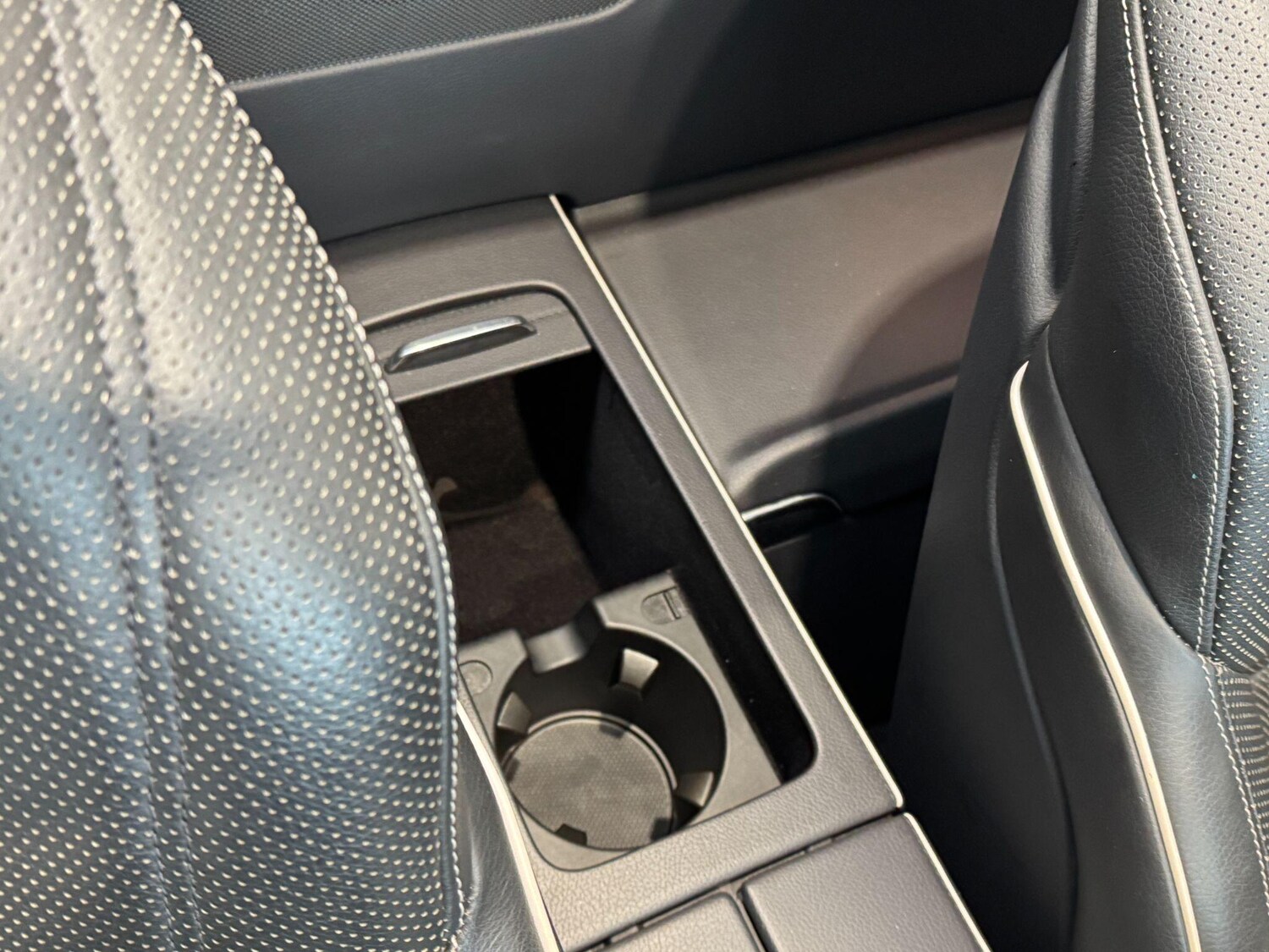 Used Mercedes-Benz SL 2017 for sale - 76715490: Photo 60